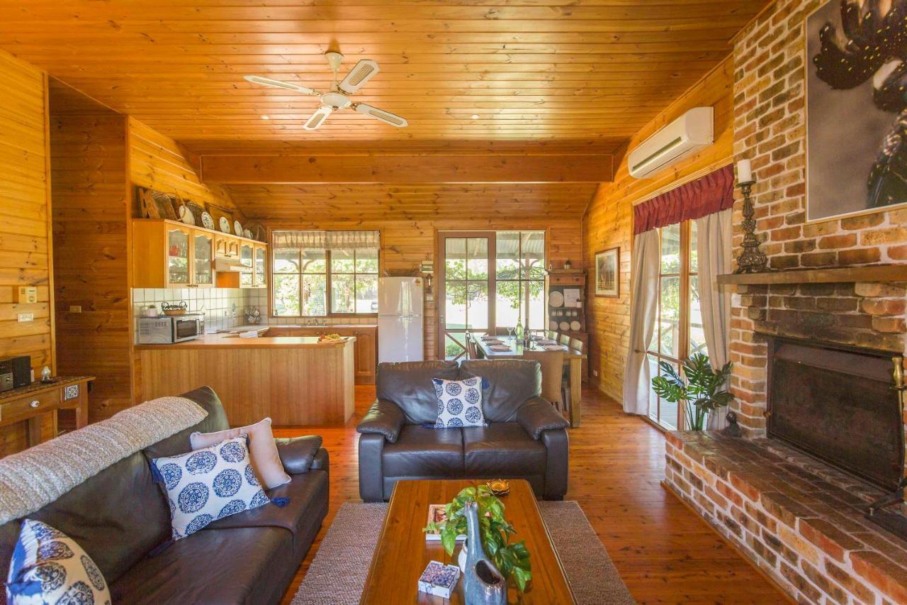 Silky Oak Cottage ポーコルビン エクステリア 写真